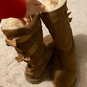 bailey bow ugg’s